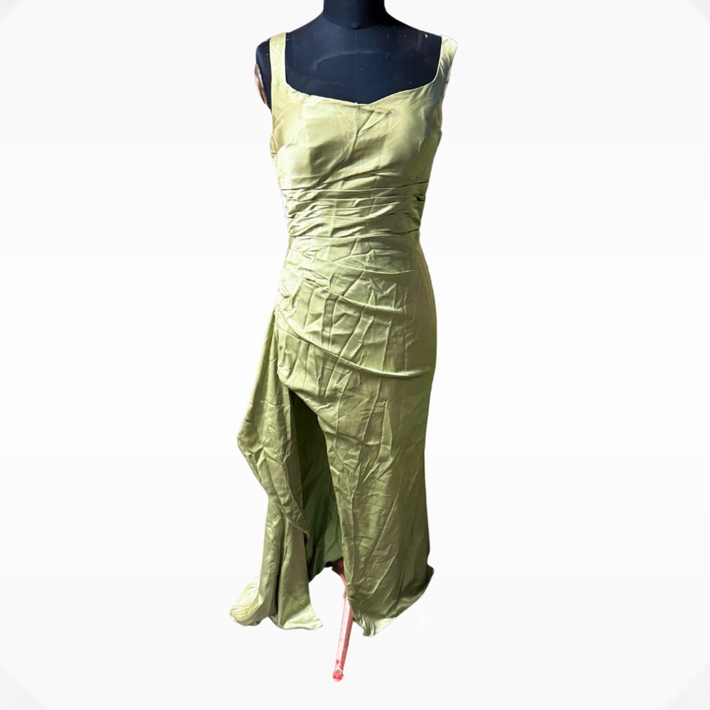 Elegant Green Evening Dress